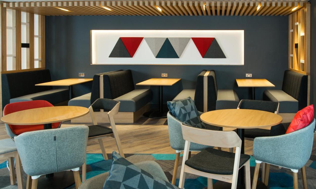 Holiday Inn Express - Bicester By Ihg Eksteriør bilde