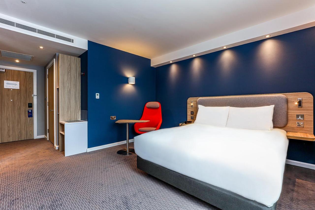 Holiday Inn Express - Bicester By Ihg Eksteriør bilde