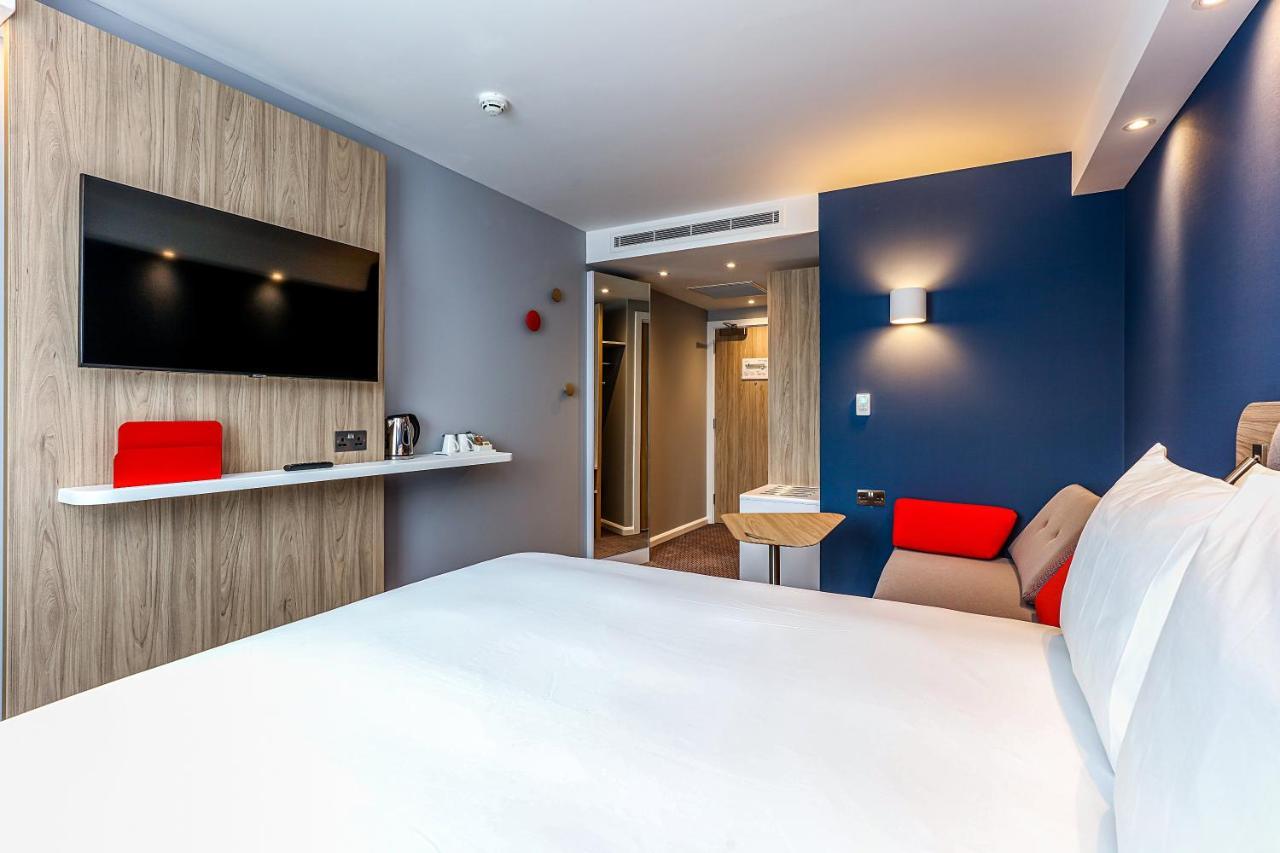 Holiday Inn Express - Bicester By Ihg Eksteriør bilde